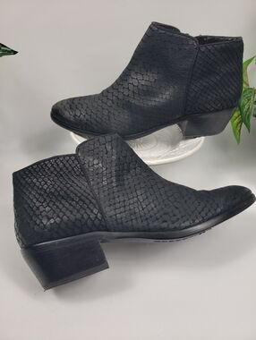 Sam Edelmann Black Reptile Ankle Booties - Leather Western Coastal Cowgirl 8